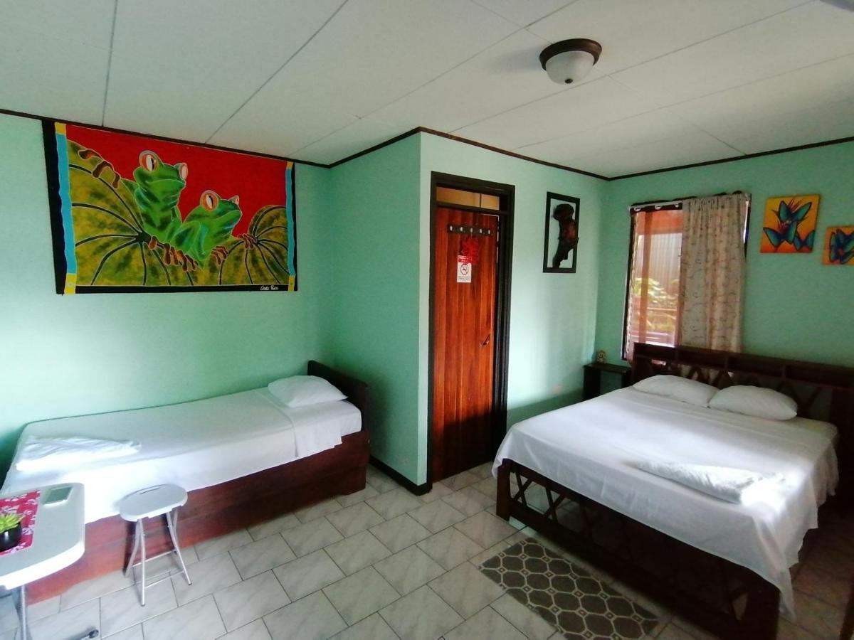 Red Frog Hotel La Fortuna Extérieur photo