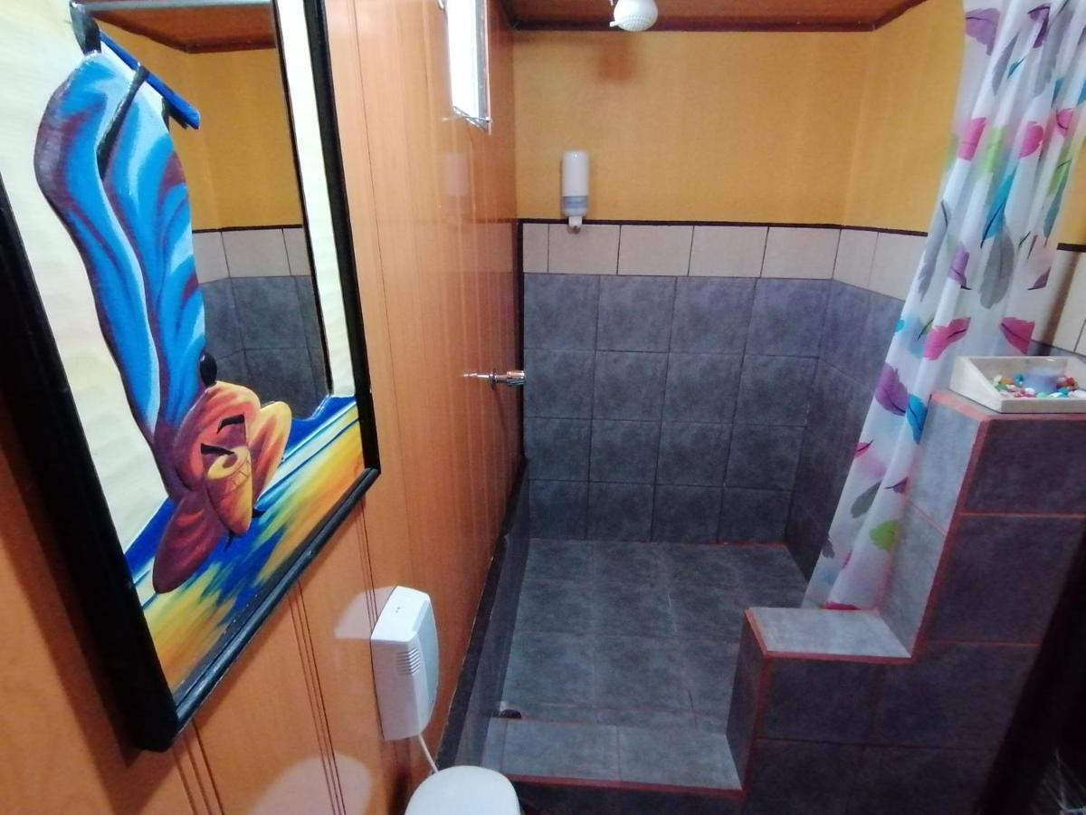 Red Frog Hotel La Fortuna Extérieur photo
